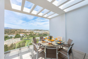 797 Holiday Rentals- Moderno piso con vistas al golf y mar